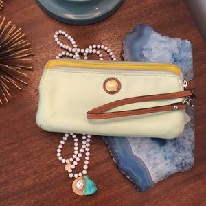 Coach wallet wristlet mint